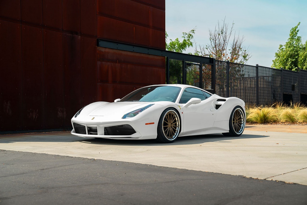 Ferrari 488 GTB | KlasseniD Wheels CS35S - Form Function Fitment