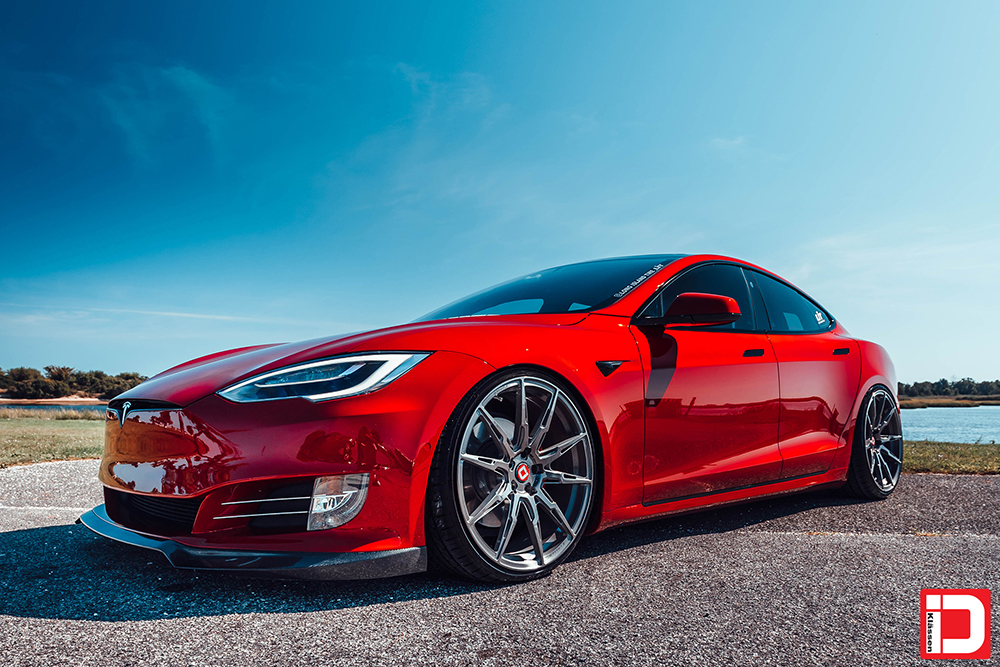 tesla-model-s-klassen-id-ms07r-brushed-black-03