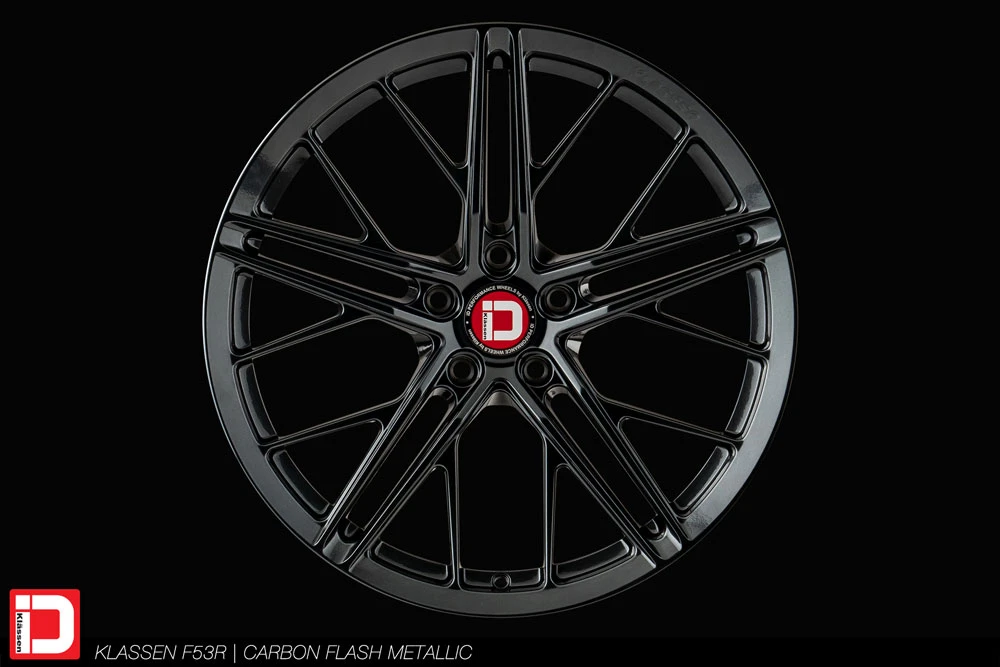 KlasseniD F53R custom finished to the C8 Corvette Carbon Flash Metallic finish.